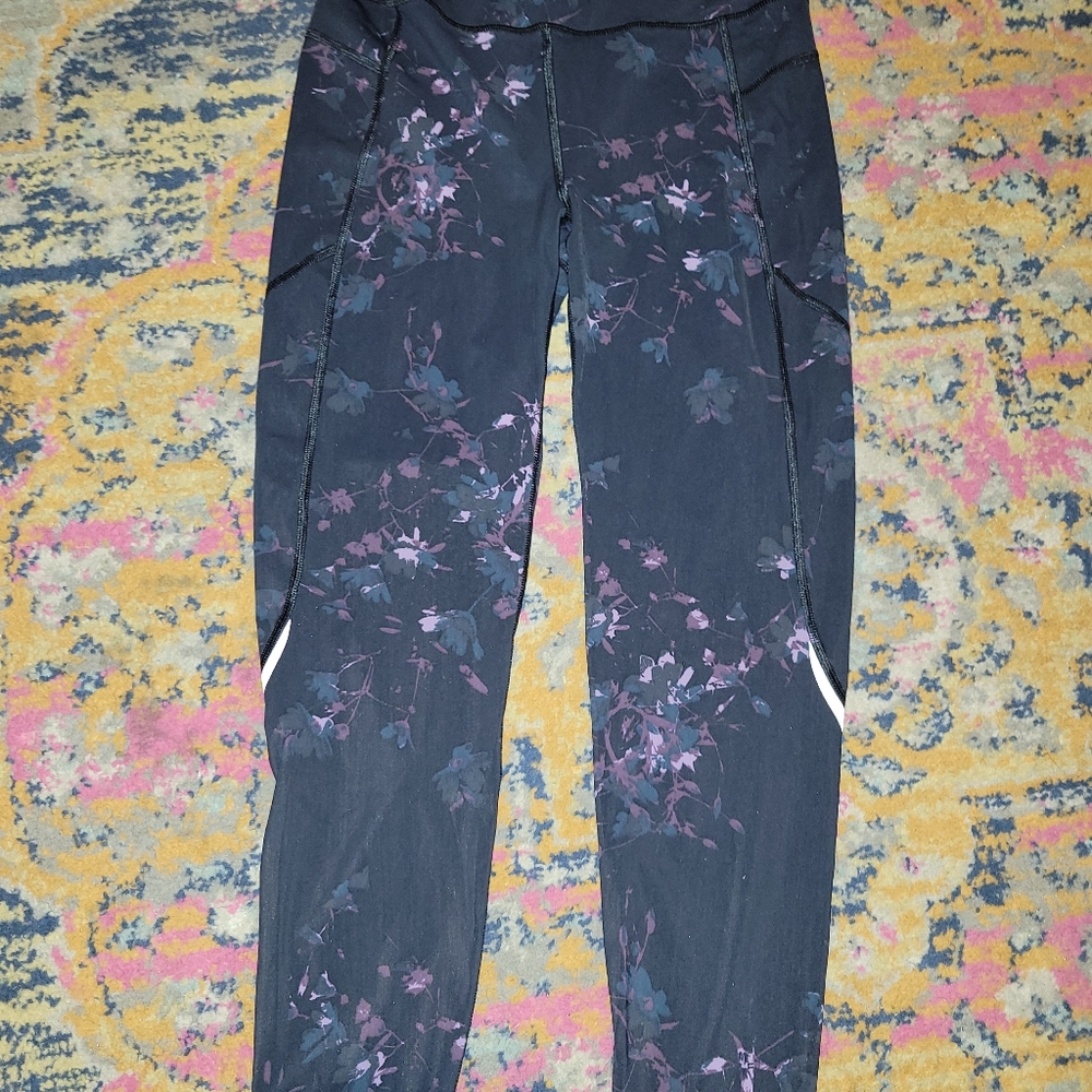 Sweaty Betty leggings size Medium
